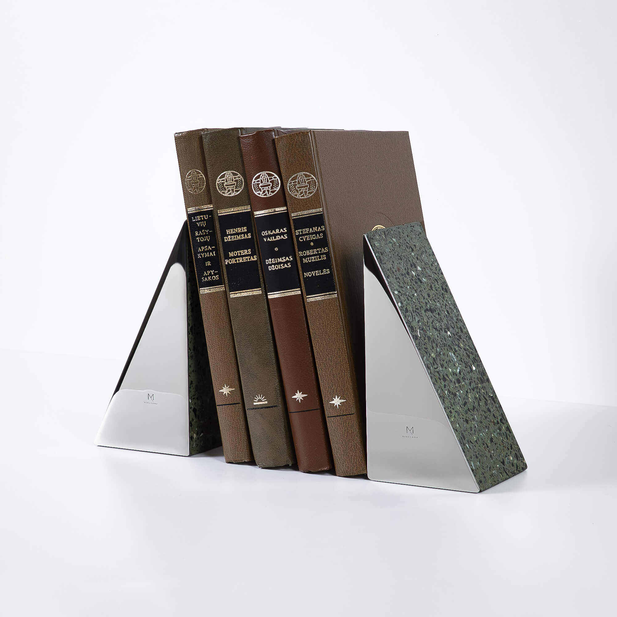 bookends-minforma-13