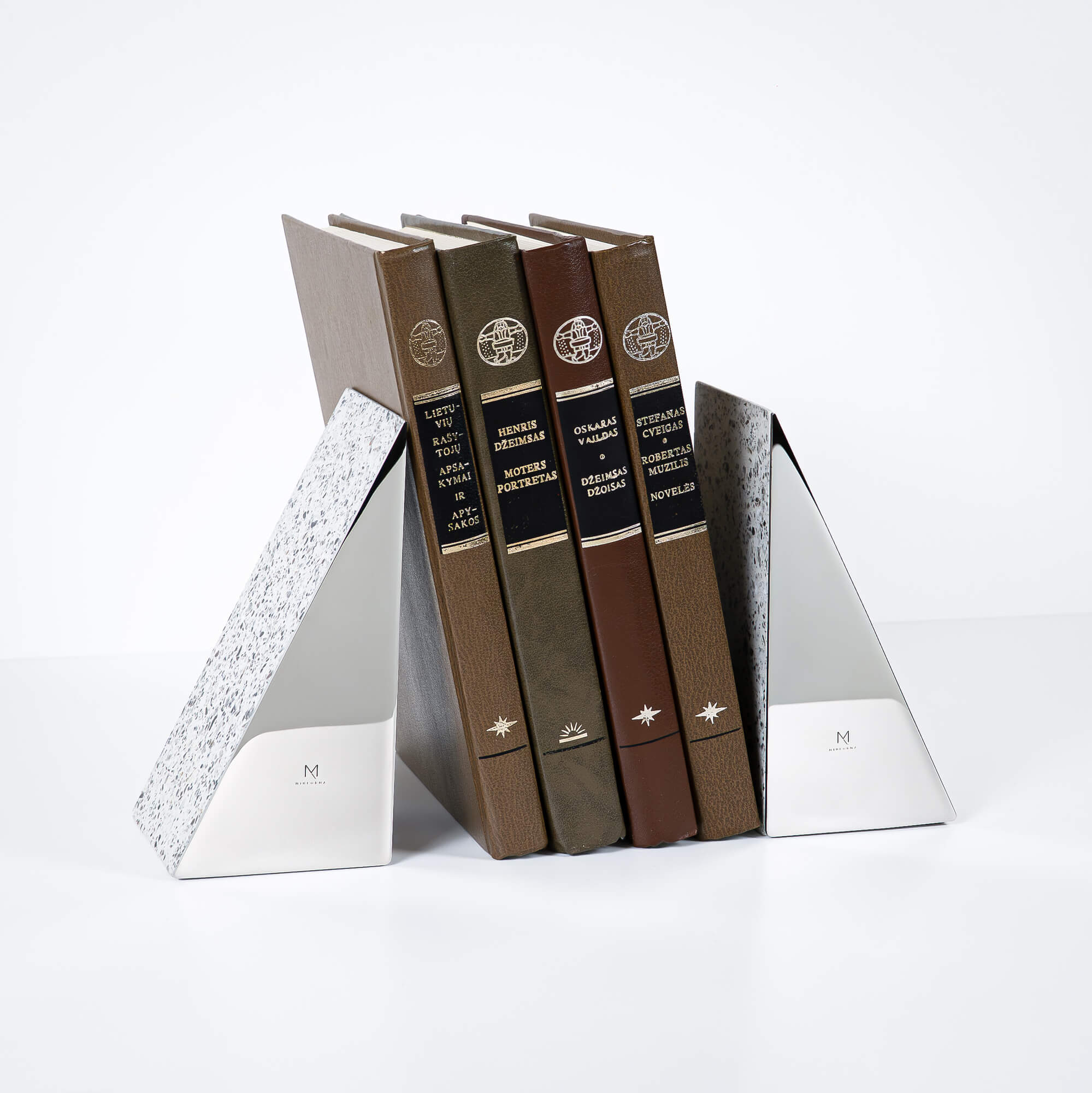 bookends-minforma-18
